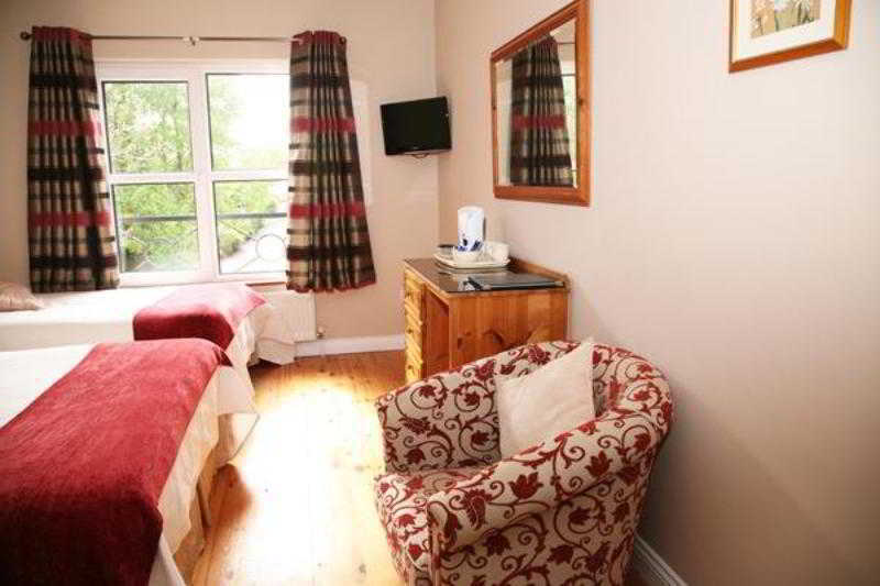 Macliam Lodge Guesthouse Clonakilty Exteriör bild